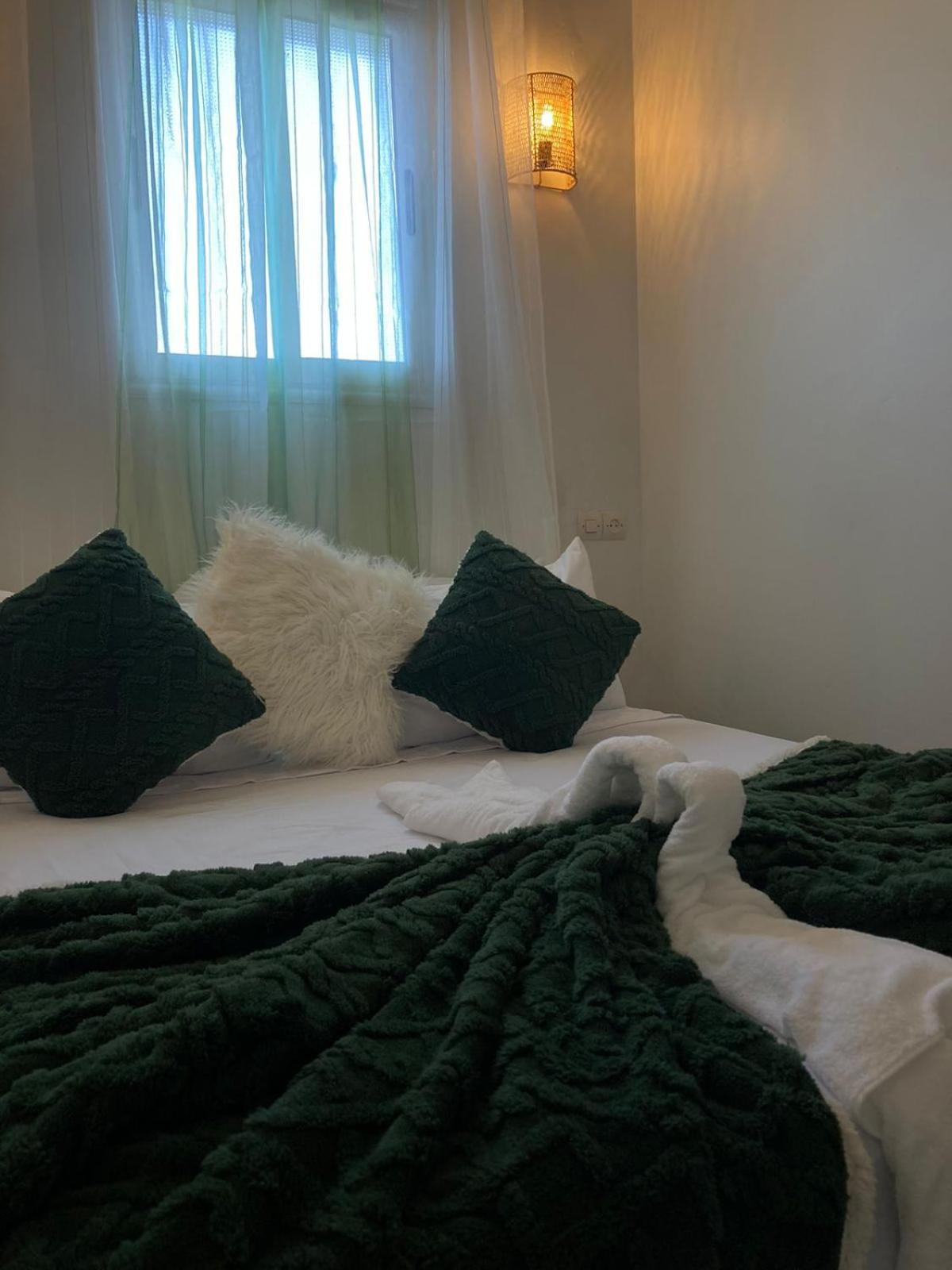 Yousurf Surf House *