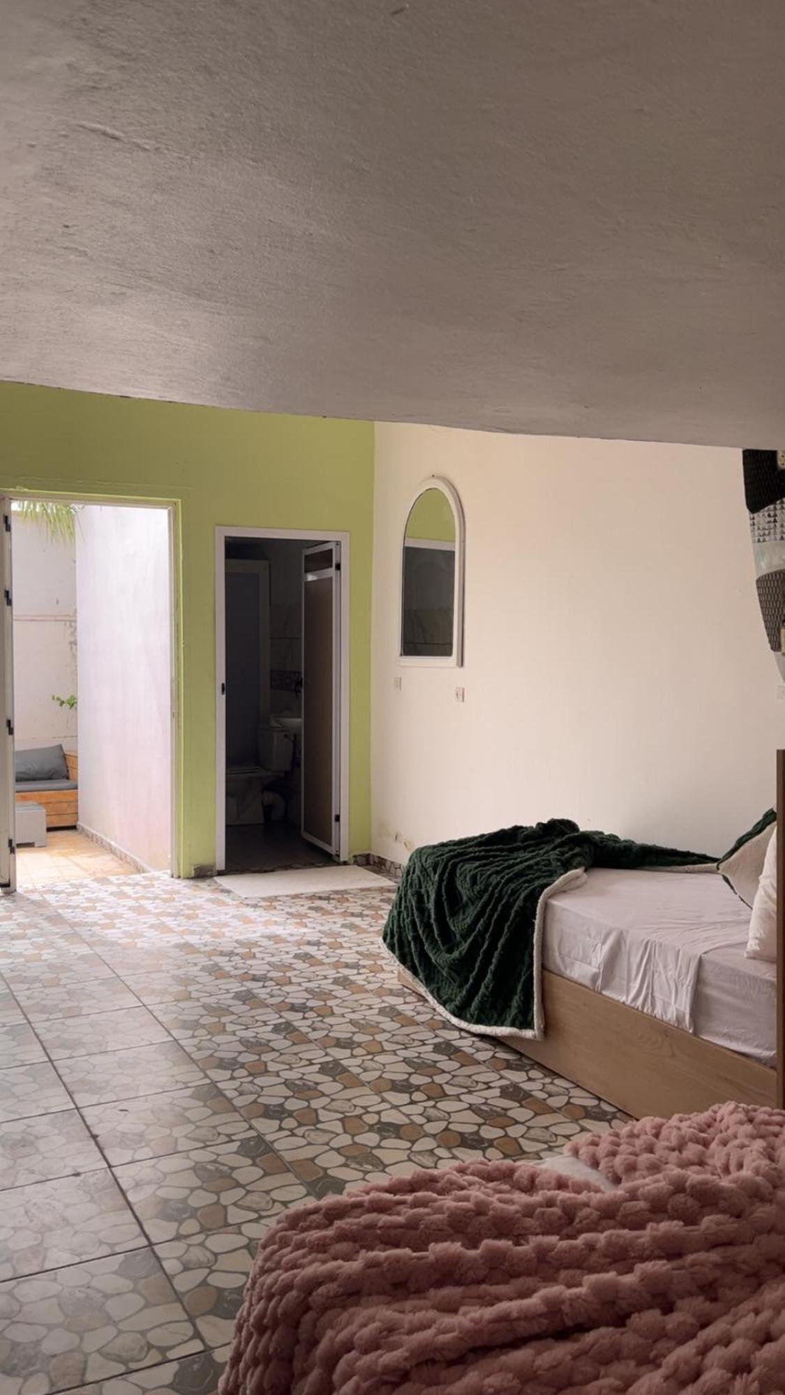 Yousurf Surf House *